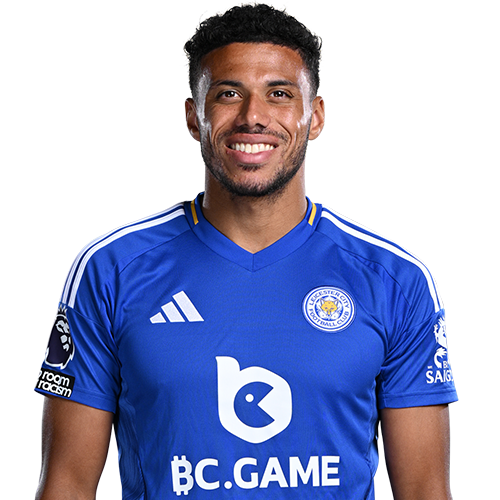 Player 1 is James Justin (Credit https://fantasy.premierleague.com/)